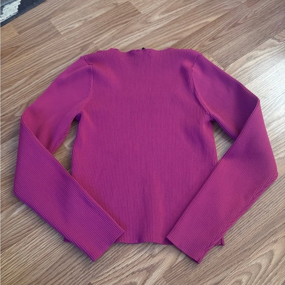 Sincerely Jules Pink Sweater Size Medium - Picture 5 of 6